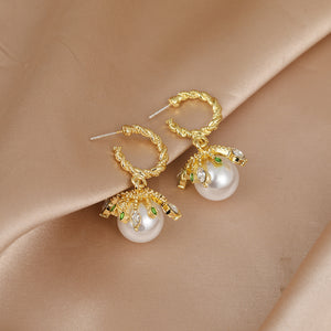 Emerald Palace Pearl Earrings