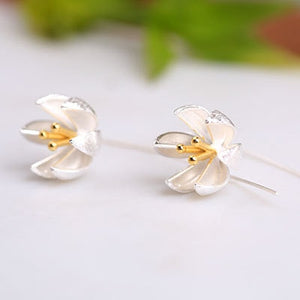 925 Sterling Silver Dainty Flower Earrings