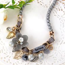 Load image into Gallery viewer, Flower Choker Necklace
