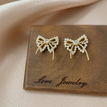 Load image into Gallery viewer, Paparazzi Range of Earrings