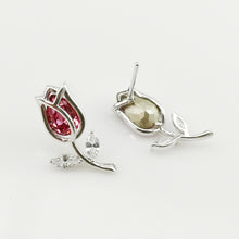 Load image into Gallery viewer, Rose Flower Earrings