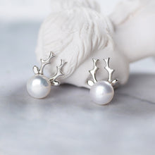 Load image into Gallery viewer, S925 Silver Pearl Reindeer Earrings