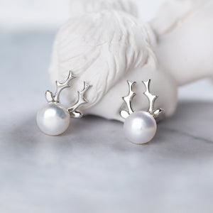 S925 Silver Pearl Reindeer Earrings