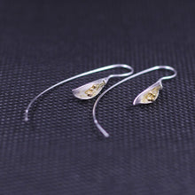 Load image into Gallery viewer, Delicate Lily Drop Earrings