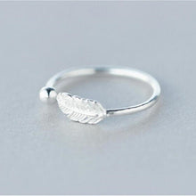 Load image into Gallery viewer, Angel Feather Ring