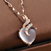 Load image into Gallery viewer, Forever Heart Necklace