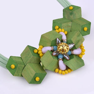 Green Wood Flower Necklace