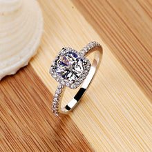 Load image into Gallery viewer, Royal Elegance Ring