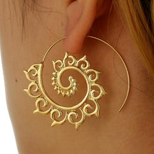 Load image into Gallery viewer, The Bohemian Golden Wave Earring