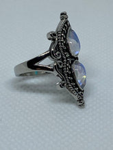 Load image into Gallery viewer, Pear-shaped Moonstone Ring