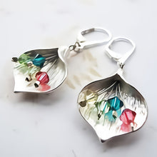 Load image into Gallery viewer, Timeless Dangle Earrings
